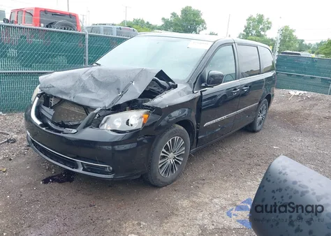 2014 Chrysler Town & Country S from USA, damaged, VIN 2C4RC1HG9ER132712